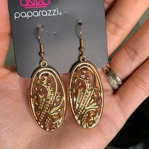 GOLD FISH HOOK EARRINGS